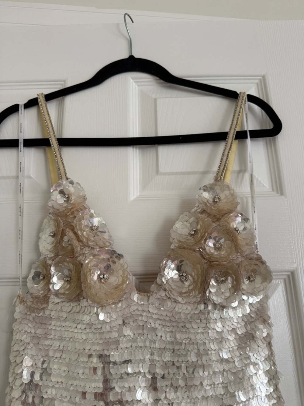Retrofete Ines Embroidered Sequin Dress Yuzu Gold NEW with tags - Picture 4 of 10